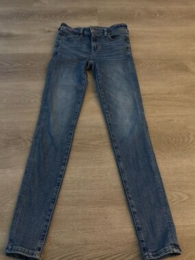 American Eagle Outfitters Women's Skinny Jeans - Medium Blue Size (0)